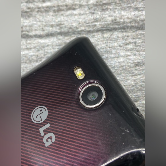 LG Lucid VS840 - 8GB - Black And Purple (Verizon) Smartphone Android Preowned - Picture 10 of 16